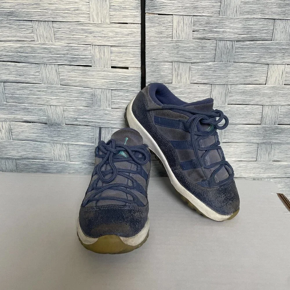 Nike Air Jordan 11 Sz 10C Retro Low TD BG Size 10C Toddler Shoes Blue Suede
